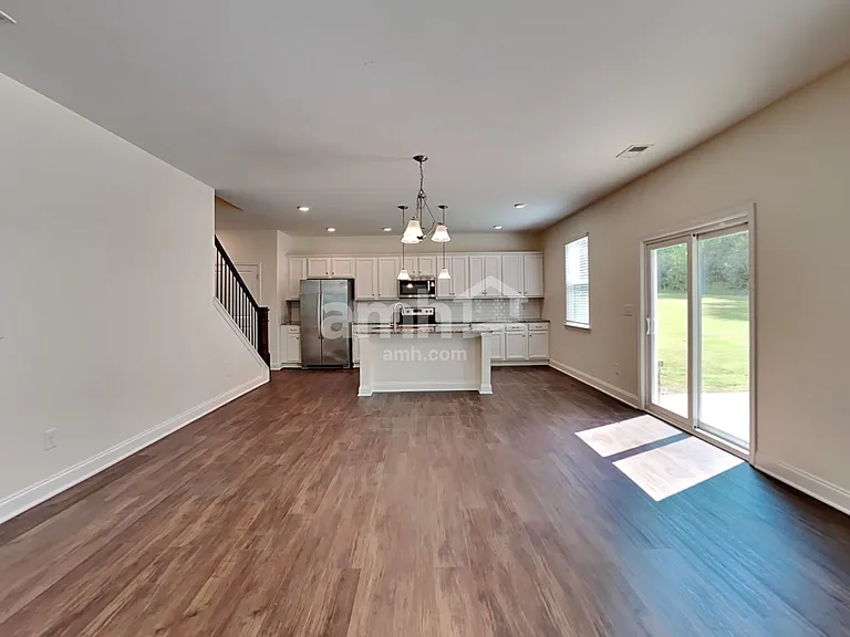 3548 Okelly Dr — Photo 5