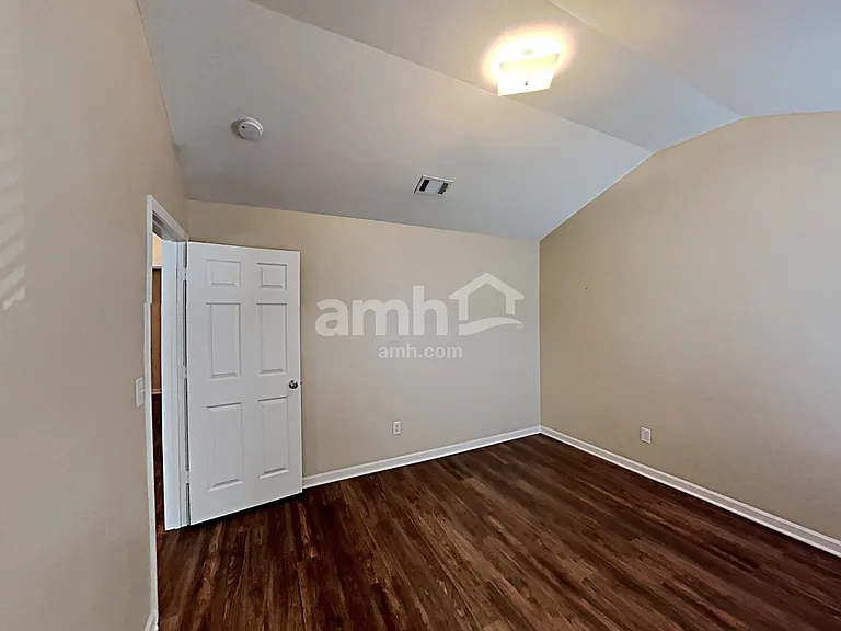 119 Hidden Creek Dr — Photo 16