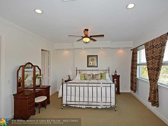 5th image of 2704 NE 15th St #2704