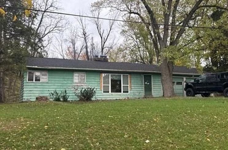 1st image of 2480 Layton Street Rd