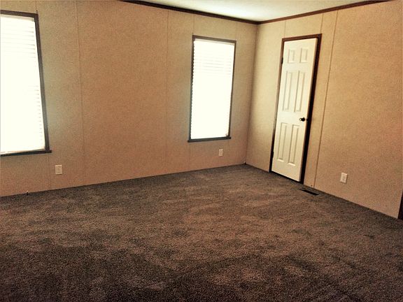 3rd image of 436 Tanglewood Dr #75