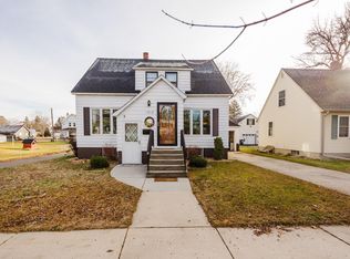 1212 1st St SW, Wadena, MN 56482