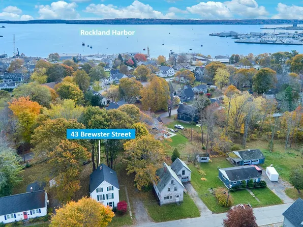 43 Brewster Street, Rockland, ME 04841