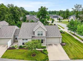 9910 Oak Trail Rd, Fort Wayne, IN 46825