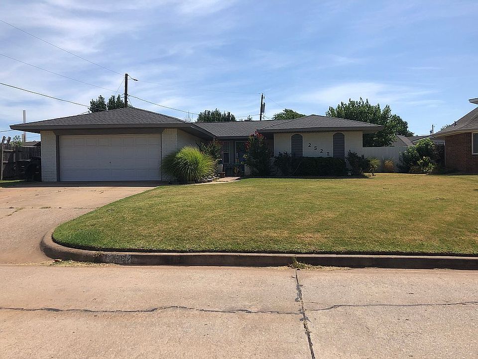 1st image of 2520 Edgewood Dr