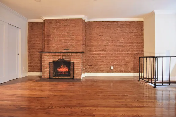 Rented by Balass Ralph, LREB | media 18