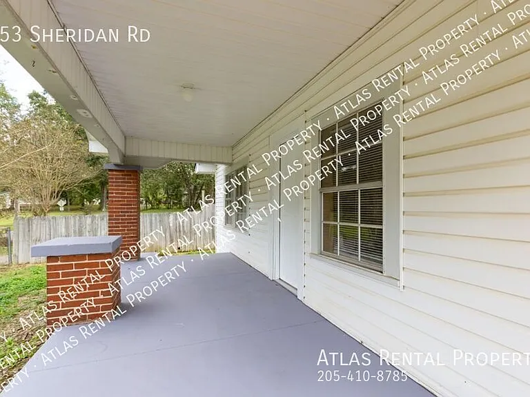 653 Sheridan Rd — Photo 8