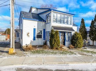 139 Reserve St #C, Mississippi Mills, ON K0A 1A0