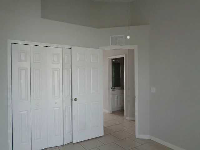 1206 SE 23rd Ter — Photo 11