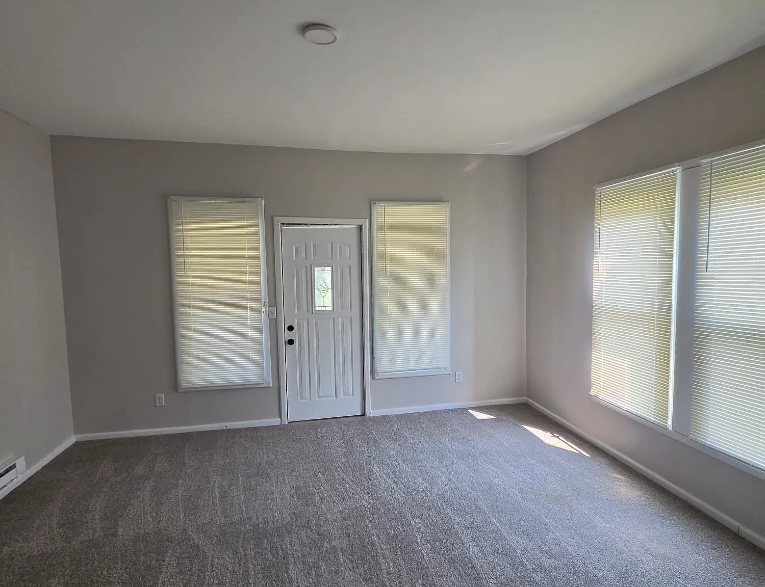 1 bed, 600 sqft, $1,400 — Photo 3