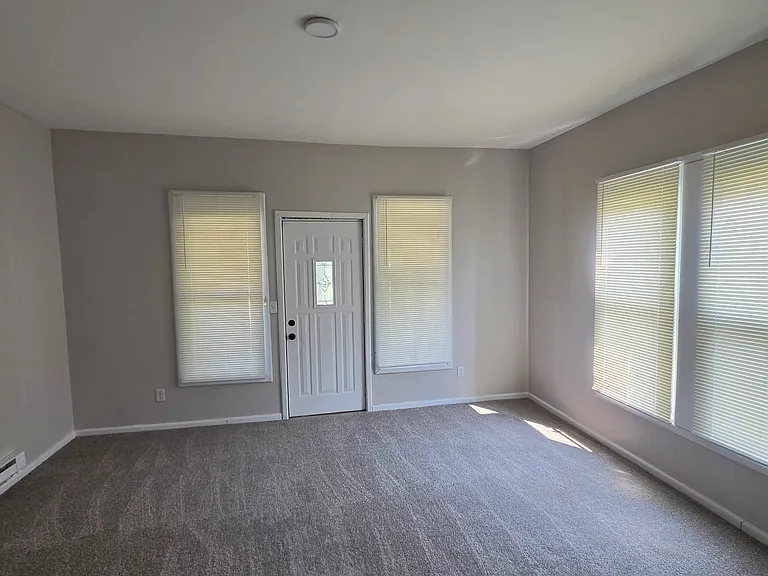 741 Lebanon St #2 — Photo 3