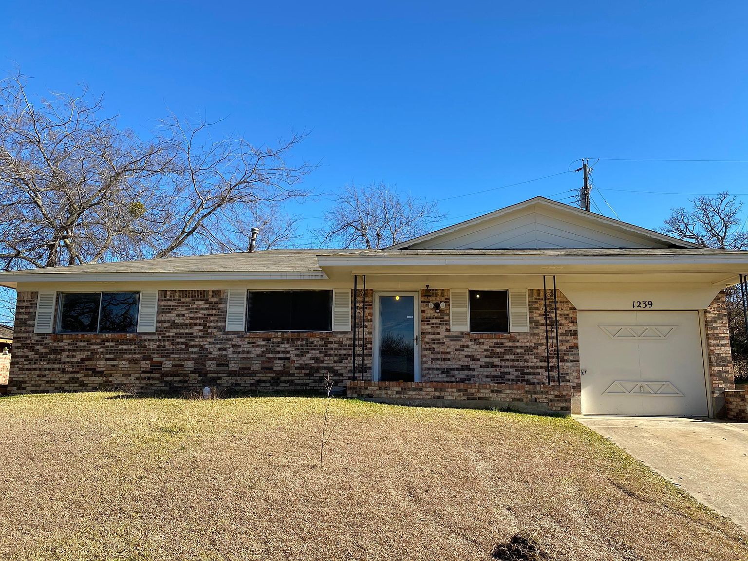 1239 Carla Dr, Denison, TX 75020 | Zillow