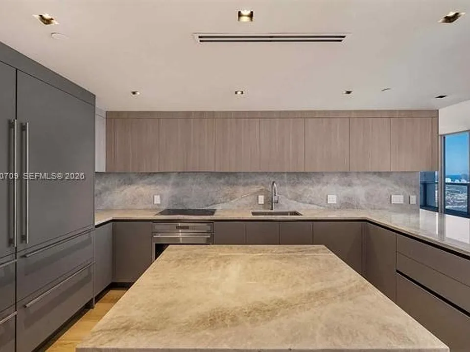 465 Brickell Ave #Penthouse CU-5701