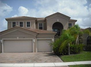 9249 Pineville Dr, Lake Worth, FL 33467
