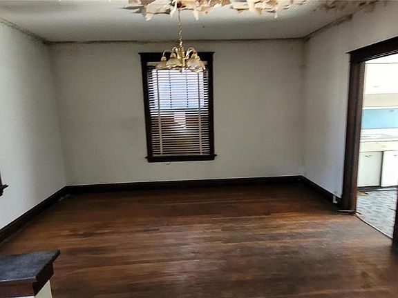 4th image of 3208 N Taylor Ave