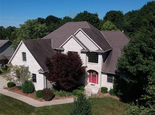 1112 E Hoewisher Rd, Sidney, OH 45365