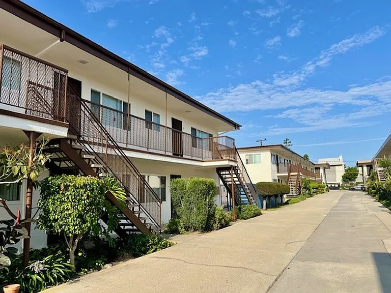 25846 Oak St — Photo 24