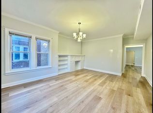 6228 N Artesian Ave APT 2, Chicago, IL 60659