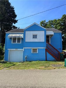 272 Latimer Ave N, Strabane, PA, 15363