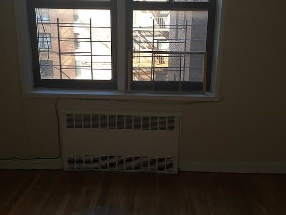 5th image of 27 Crooke Ave APT 5C