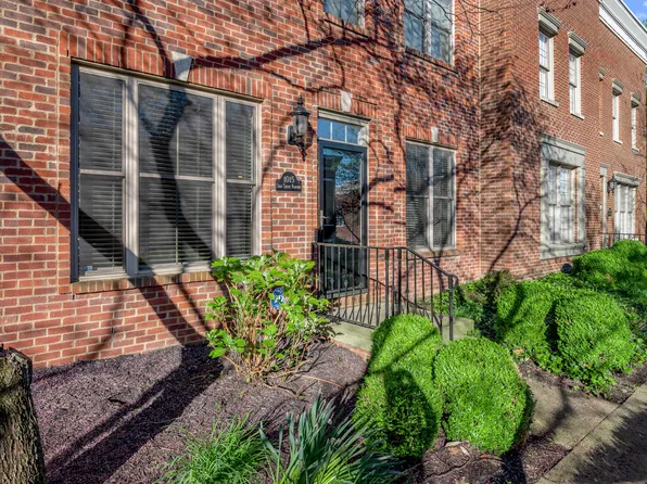 1015 Star Shoot Pkwy, Lexington, KY 40509