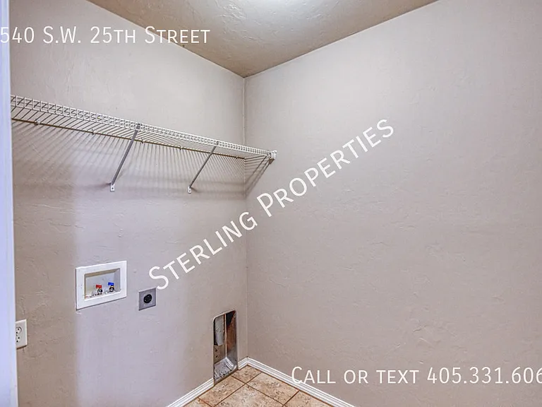 9540 SW 25th St — Photo 15