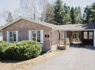 27 Queen St, Sundridge, ON P0A 1Z0