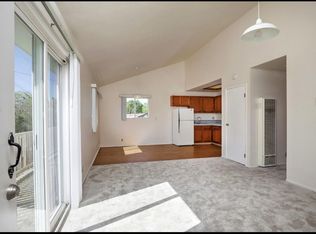 4873 Rhoads Ave #B, Santa Barbara, CA 93111