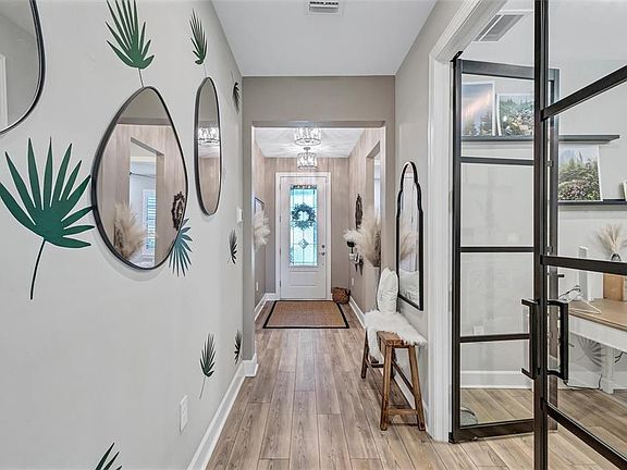 3rd image of 711 PINTAIL COVE