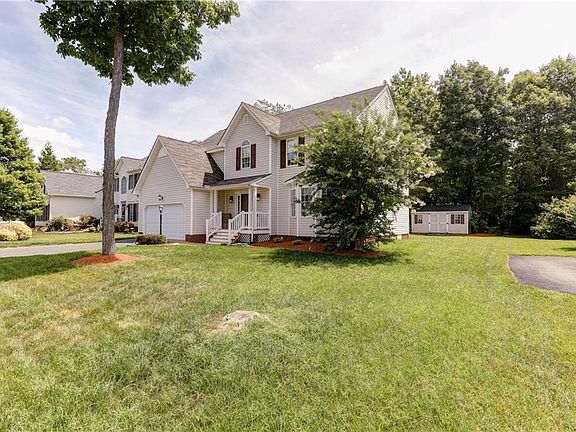 3rd image of 8258 Trudi Pl