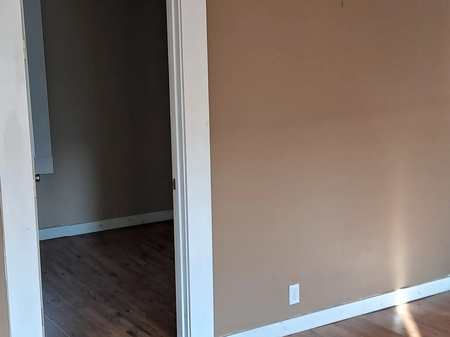 24 Union St — Photo 3