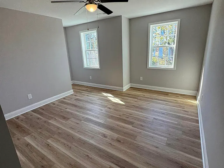 895 S Henley St — Photo 6