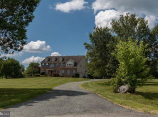 20 Rolling Green Ln, Elkton, MD 21921