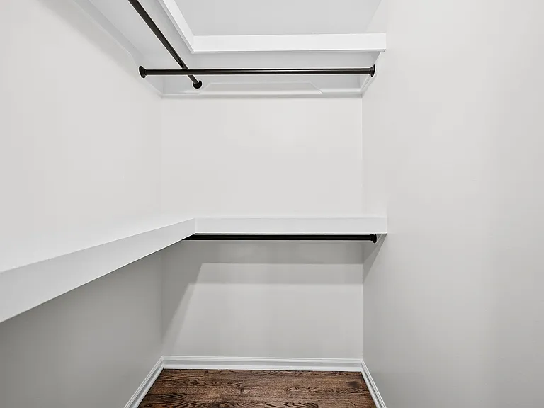 270 Harold Dr — Photo 23