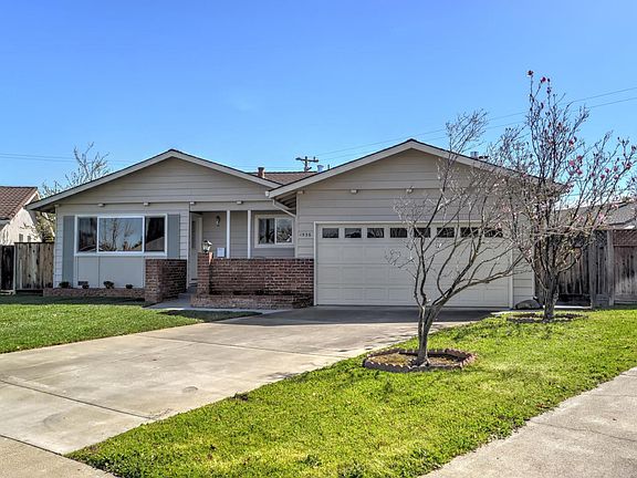 2nd image of 1536 Murre Ln