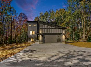 3803 S Brooks Rd, Muskegon, MI 49444