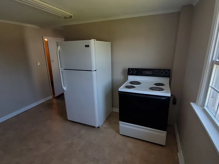 110 Mercer St #6 — Photo 12