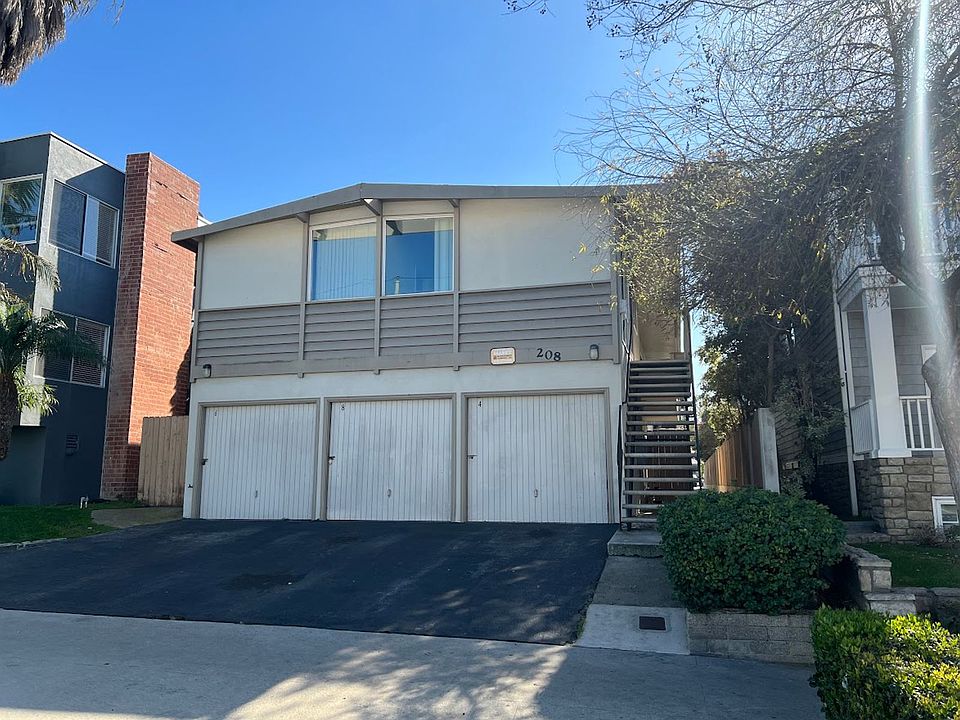 1st image of 208 Avenue H #6