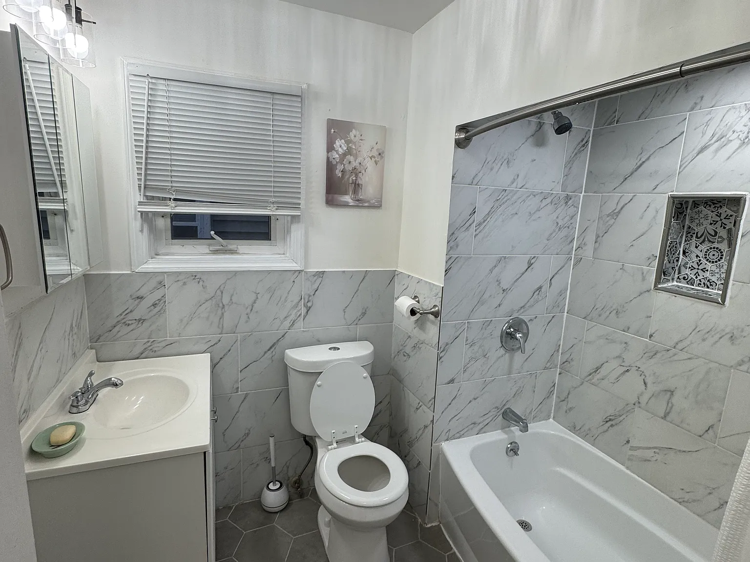 3 bed, $2,500 — Photo 3