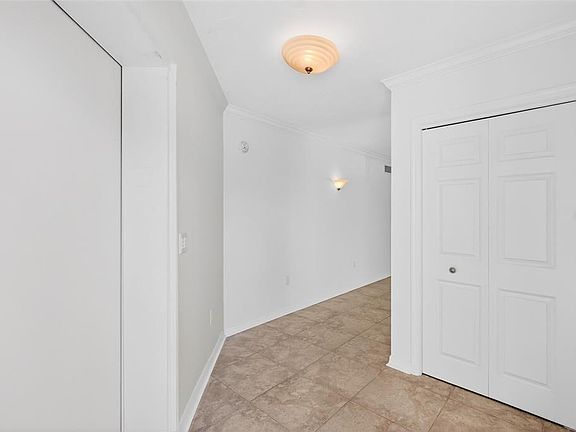 4th image of 5858 Gasparilla Rd #39