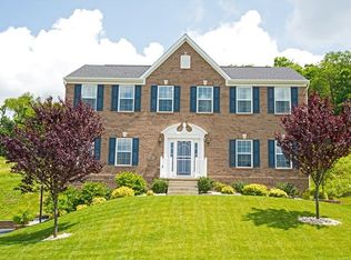 537 Cortland Dr, Finleyville, PA 15332