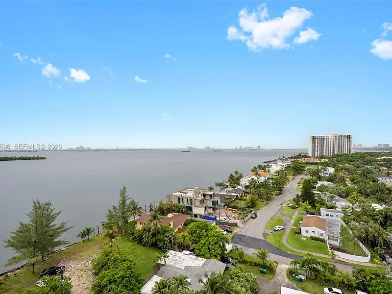11113 Biscayne Blvd #1253 — Photo 27