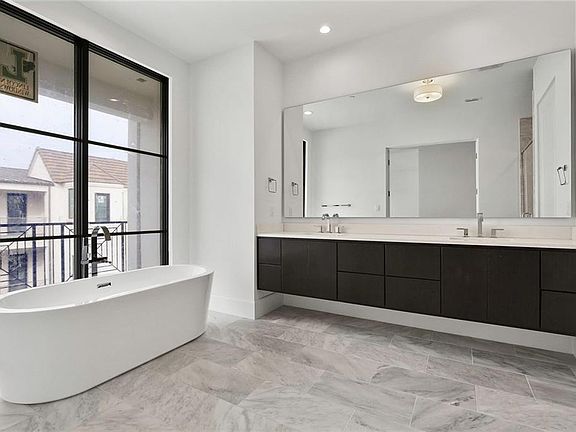 4th image of 5270 Town And Country Blvd APT 233