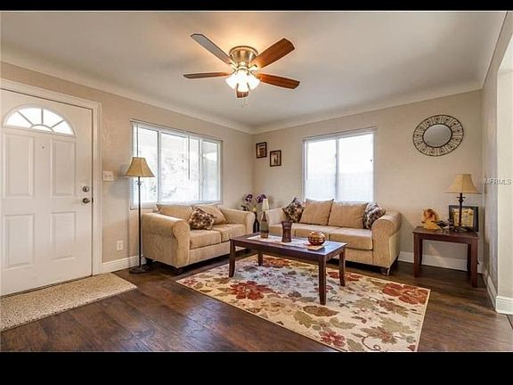 3rd image of 850 53rd Ave N