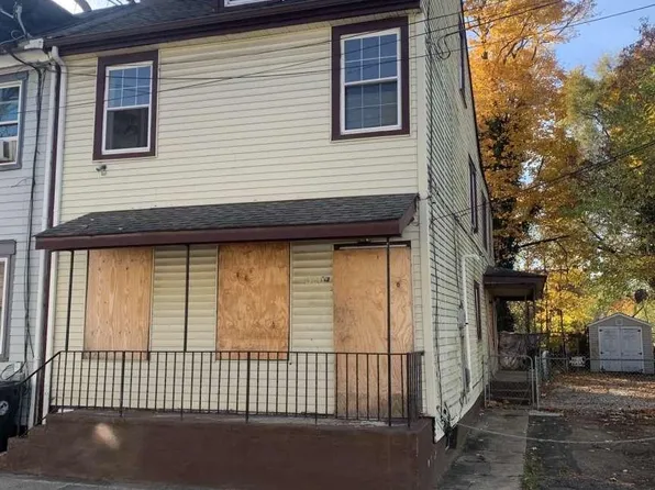 326 York St, Burlington, NJ 08016