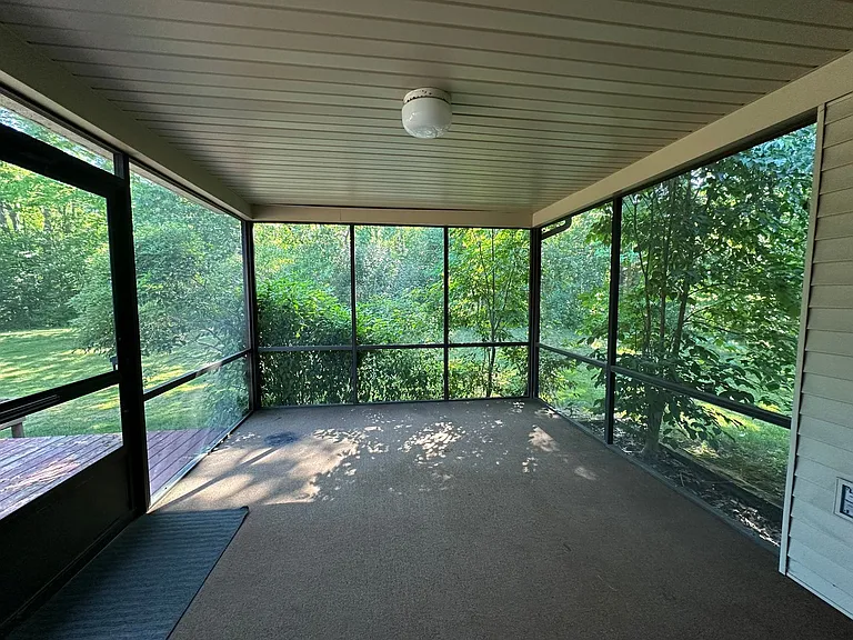 486 Ashton Ct SE — Photo 29