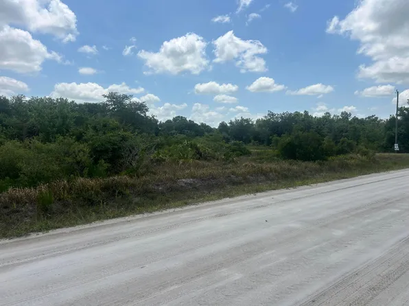 21617 NW 286th Street, Okeechobee, FL 34972