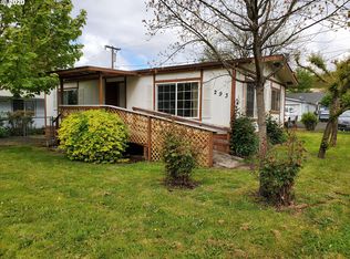 293 E 2nd Ave, Sutherlin, OR 97479