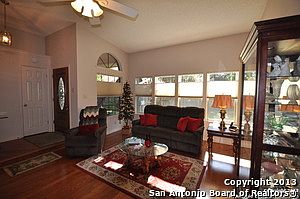 Family Room/ Living Room