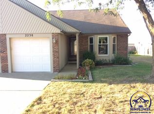 2238 SW Westport Sq, Topeka, KS 66614